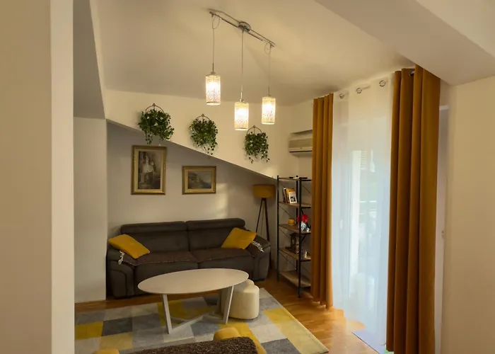 Apartment In Igalo